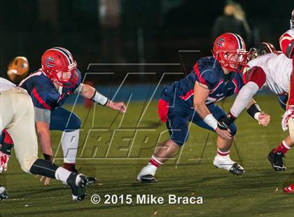 Thumbnail 3 in Central Catholic vs. Everett (MIAA Division 1 North Final) photogallery.