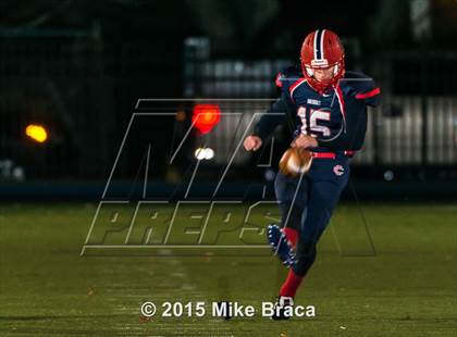 Thumbnail 1 in Central Catholic vs. Everett (MIAA Division 1 North Final) photogallery.
