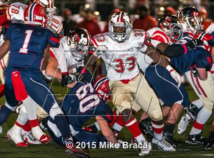 Thumbnail 3 in Central Catholic vs. Everett (MIAA Division 1 North Final) photogallery.