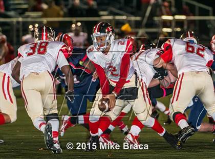 Thumbnail 1 in Central Catholic vs. Everett (MIAA Division 1 North Final) photogallery.