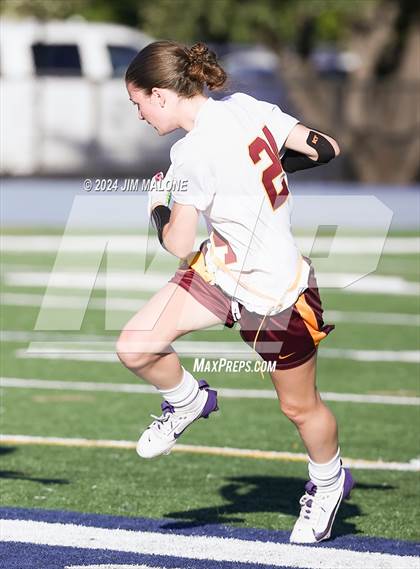 Thumbnail 3 in Burlingame vs. Menlo-Atherton photogallery.