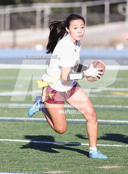 Thumbnail 3 in Burlingame vs. Menlo-Atherton photogallery.