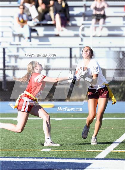 Thumbnail 3 in Burlingame vs. Menlo-Atherton photogallery.