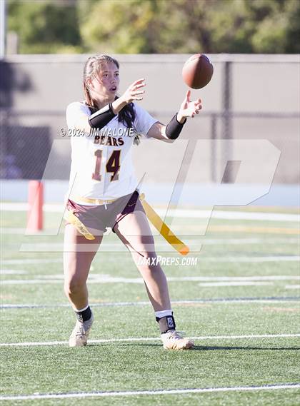 Thumbnail 1 in Burlingame vs. Menlo-Atherton photogallery.