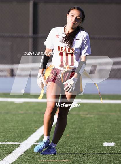 Thumbnail 2 in Burlingame vs. Menlo-Atherton photogallery.