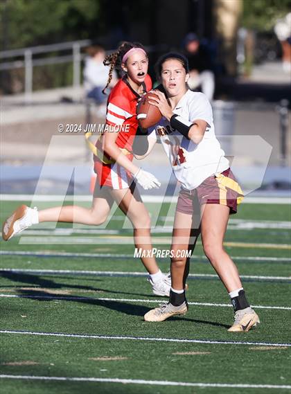 Thumbnail 3 in Burlingame vs. Menlo-Atherton photogallery.