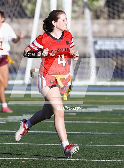 Thumbnail 2 in Burlingame vs. Menlo-Atherton photogallery.