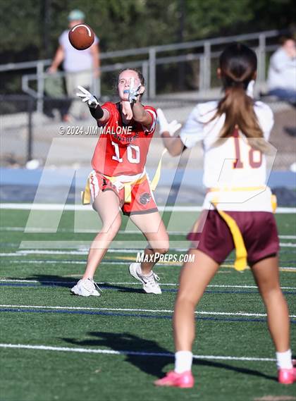 Thumbnail 1 in Burlingame vs. Menlo-Atherton photogallery.