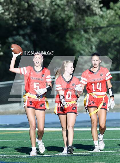 Thumbnail 2 in Burlingame vs. Menlo-Atherton photogallery.