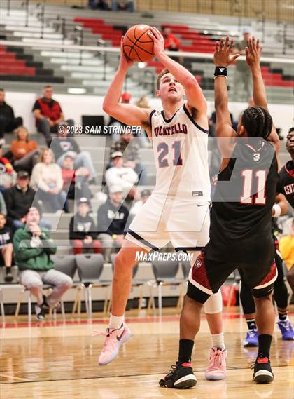 Thumbnail 2 in Centennial vs. Pocatello (Pro Image Holiday Classic Large Schools) photogallery.