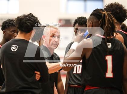 Thumbnail 2 in Centennial vs. Pocatello (Pro Image Holiday Classic Large Schools) photogallery.