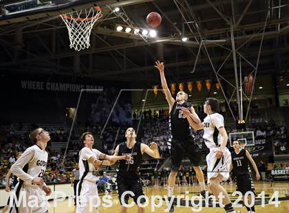Thumbnail 2 in Fossil Ridge vs. Mountain Vista (CHSAA 5A Semifinal) photogallery.
