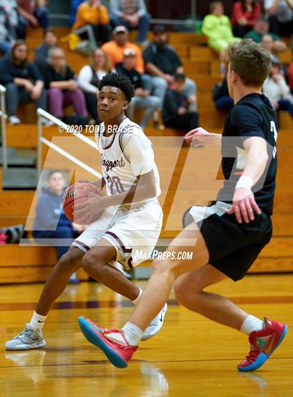 Thumbnail 2 in Morristown-Hamblen East @ Dobyns-Bennett (TSSAA Region 1-AAA Quarterfinal) photogallery.