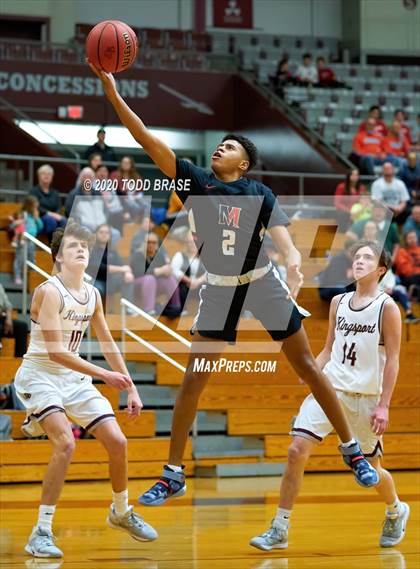 Thumbnail 3 in Morristown-Hamblen East @ Dobyns-Bennett (TSSAA Region 1-AAA Quarterfinal) photogallery.