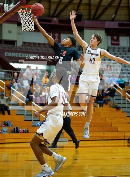 Thumbnail 2 in Morristown-Hamblen East @ Dobyns-Bennett (TSSAA Region 1-AAA Quarterfinal) photogallery.
