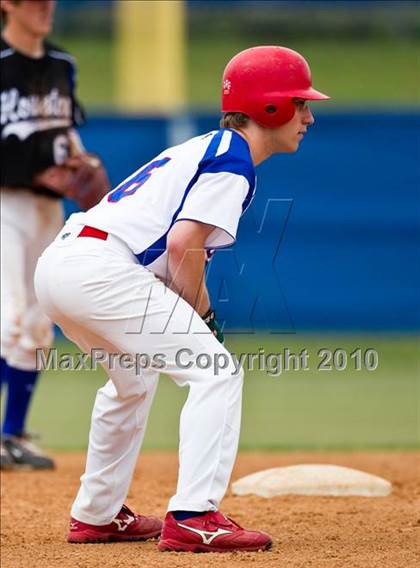 Thumbnail 3 in Houston Christian vs. Trinity Christian (TAPPS 5A Semifinal) photogallery.