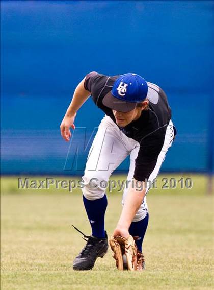 Thumbnail 3 in Houston Christian vs. Trinity Christian (TAPPS 5A Semifinal) photogallery.