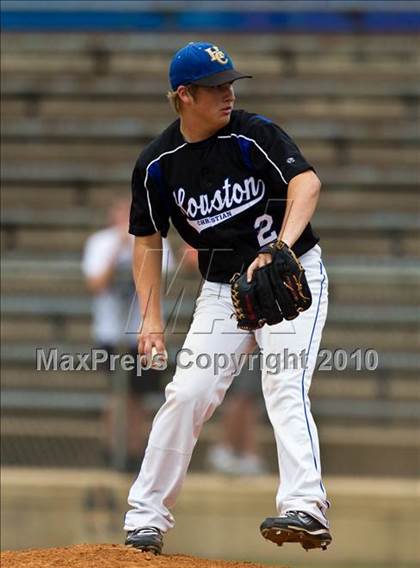 Thumbnail 1 in Houston Christian vs. Trinity Christian (TAPPS 5A Semifinal) photogallery.