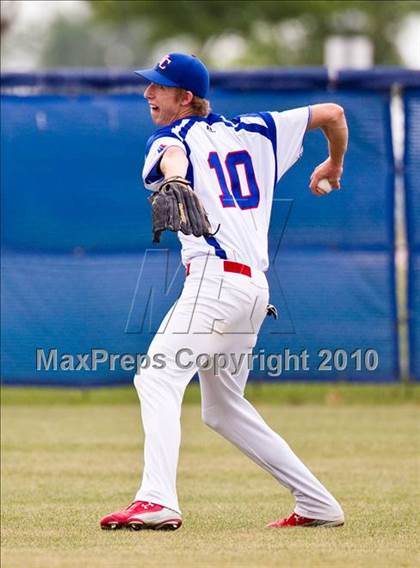 Thumbnail 3 in Houston Christian vs. Trinity Christian (TAPPS 5A Semifinal) photogallery.