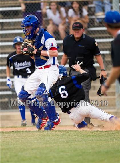 Thumbnail 1 in Houston Christian vs. Trinity Christian (TAPPS 5A Semifinal) photogallery.