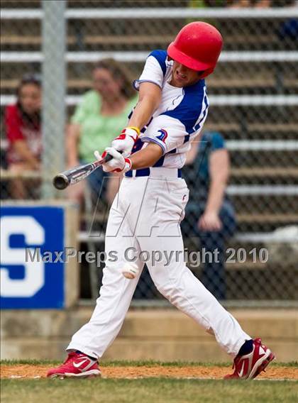 Thumbnail 2 in Houston Christian vs. Trinity Christian (TAPPS 5A Semifinal) photogallery.