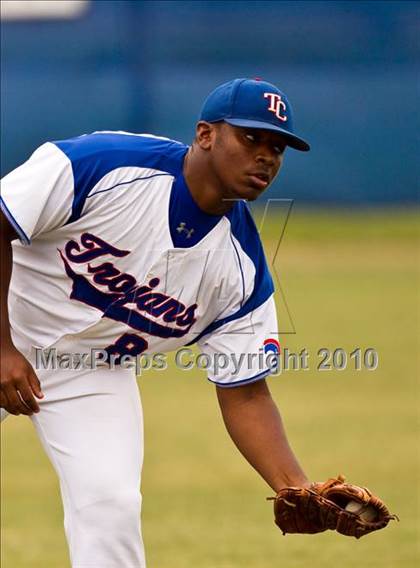Thumbnail 2 in Houston Christian vs. Trinity Christian (TAPPS 5A Semifinal) photogallery.