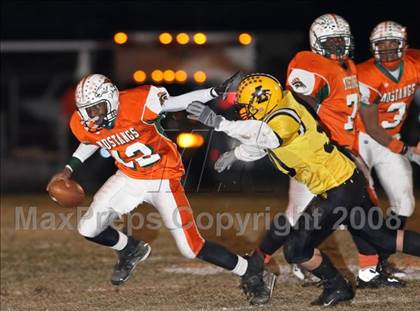 Thumbnail 3 in Lincolnton @ East Lincoln (NCHSAA 2-AA Playoffs) photogallery.