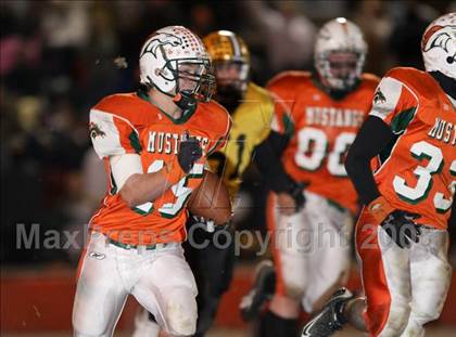 Thumbnail 3 in Lincolnton @ East Lincoln (NCHSAA 2-AA Playoffs) photogallery.