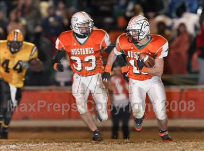 Thumbnail 3 in Lincolnton @ East Lincoln (NCHSAA 2-AA Playoffs) photogallery.