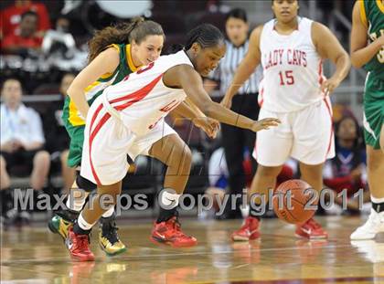 Thumbnail 2 in Serra vs. St. Joseph (CIF SoCal D3 Regional Final) photogallery.