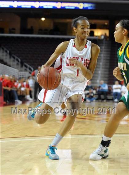 Thumbnail 2 in Serra vs. St. Joseph (CIF SoCal D3 Regional Final) photogallery.