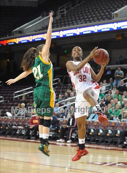 Thumbnail 3 in Serra vs. St. Joseph (CIF SoCal D3 Regional Final) photogallery.