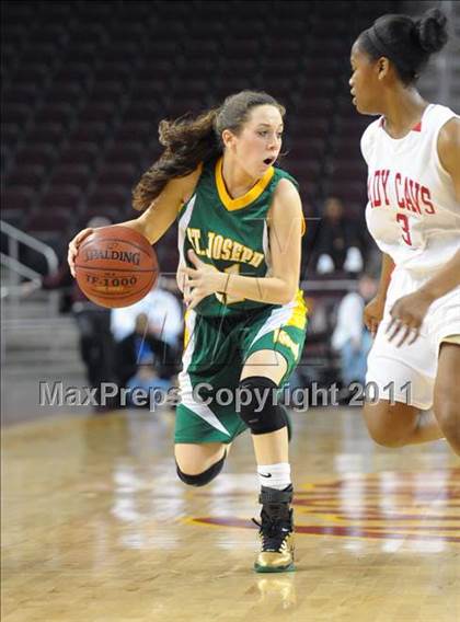 Thumbnail 2 in Serra vs. St. Joseph (CIF SoCal D3 Regional Final) photogallery.