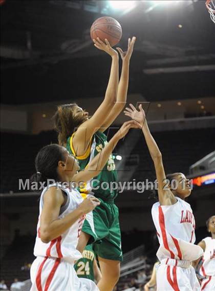 Thumbnail 3 in Serra vs. St. Joseph (CIF SoCal D3 Regional Final) photogallery.