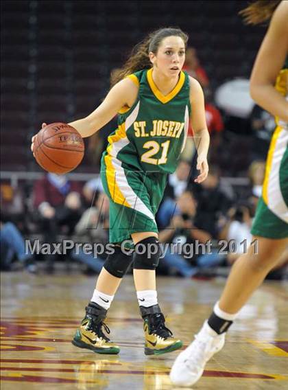 Thumbnail 2 in Serra vs. St. Joseph (CIF SoCal D3 Regional Final) photogallery.