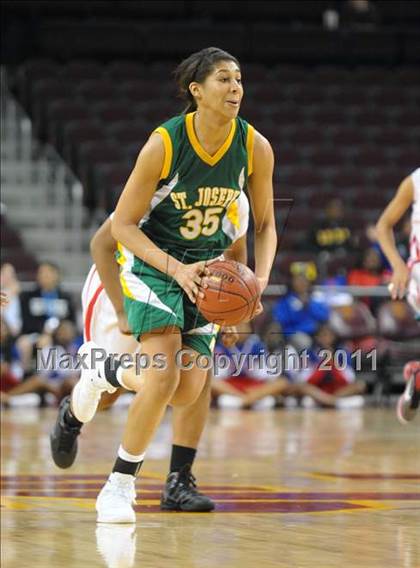 Thumbnail 1 in Serra vs. St. Joseph (CIF SoCal D3 Regional Final) photogallery.
