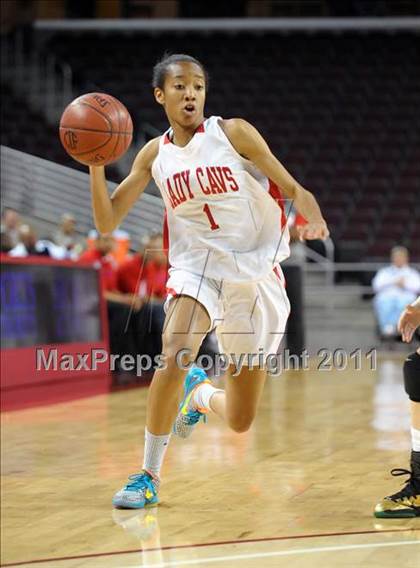 Thumbnail 1 in Serra vs. St. Joseph (CIF SoCal D3 Regional Final) photogallery.