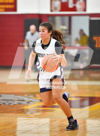 Thumbnail 2 in Round Rock HomeSchool vs Crawford (Thorndale Shootout) photogallery.