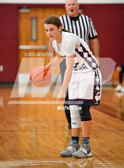 Thumbnail 3 in Round Rock HomeSchool vs Crawford (Thorndale Shootout) photogallery.