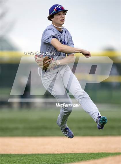 Thumbnail 1 in Collinsville @ Belleville West photogallery.
