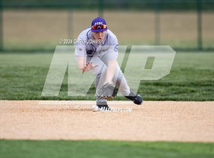 Thumbnail 1 in Collinsville @ Belleville West photogallery.