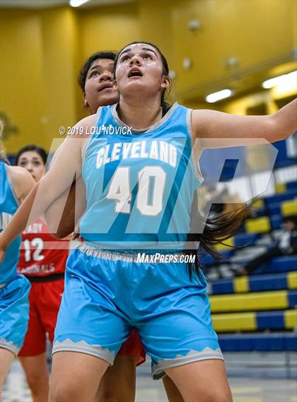 Thumbnail 3 in Cleveland vs. Robertson (Capital City Tournament) photogallery.