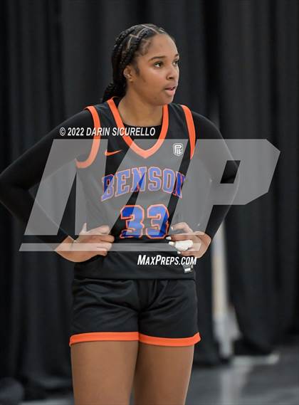 Thumbnail 2 in Salesian College Preparatory vs. Benson Tech (NIKE Tournament of Champions) photogallery.