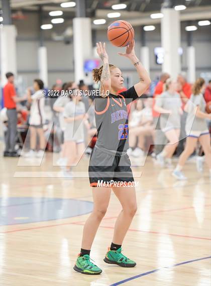 Thumbnail 1 in Salesian College Preparatory vs. Benson Tech (NIKE Tournament of Champions) photogallery.