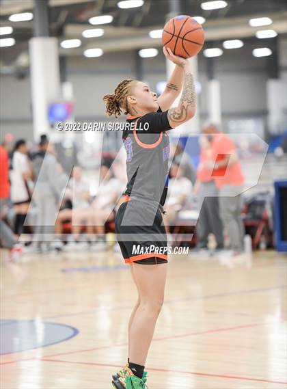 Thumbnail 2 in Salesian College Preparatory vs. Benson Tech (NIKE Tournament of Champions) photogallery.