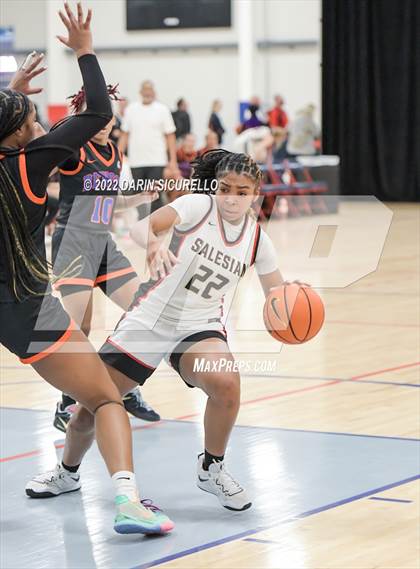 Thumbnail 2 in Salesian College Preparatory vs. Benson Tech (NIKE Tournament of Champions) photogallery.