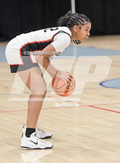 Thumbnail 2 in Salesian College Preparatory vs. Benson Tech (NIKE Tournament of Champions) photogallery.