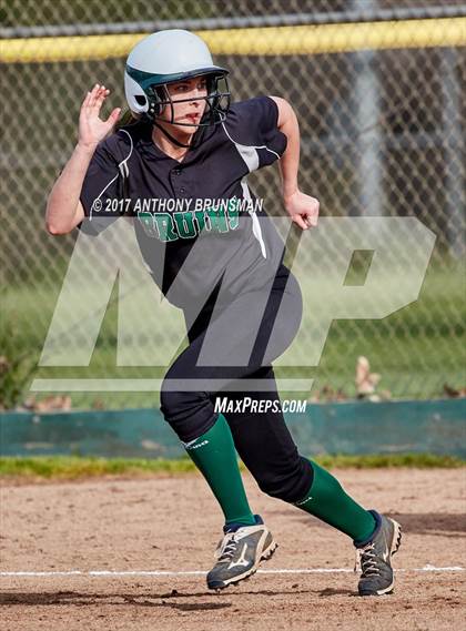 Thumbnail 3 in Ponderosa vs. Placer (Pre-Season Tournament) photogallery.