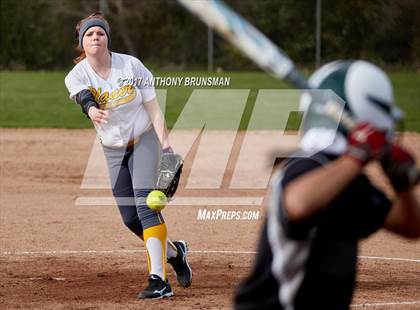 Thumbnail 2 in Ponderosa vs. Placer (Pre-Season Tournament) photogallery.