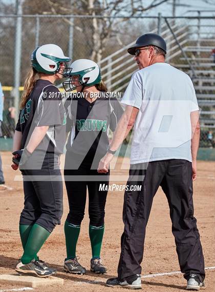 Thumbnail 1 in Ponderosa vs. Placer (Pre-Season Tournament) photogallery.